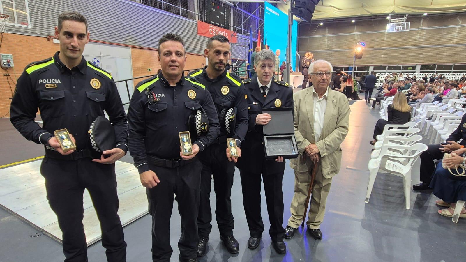 Representants de Llinars del Vallès a l'acte de reconeixement de Catarroja