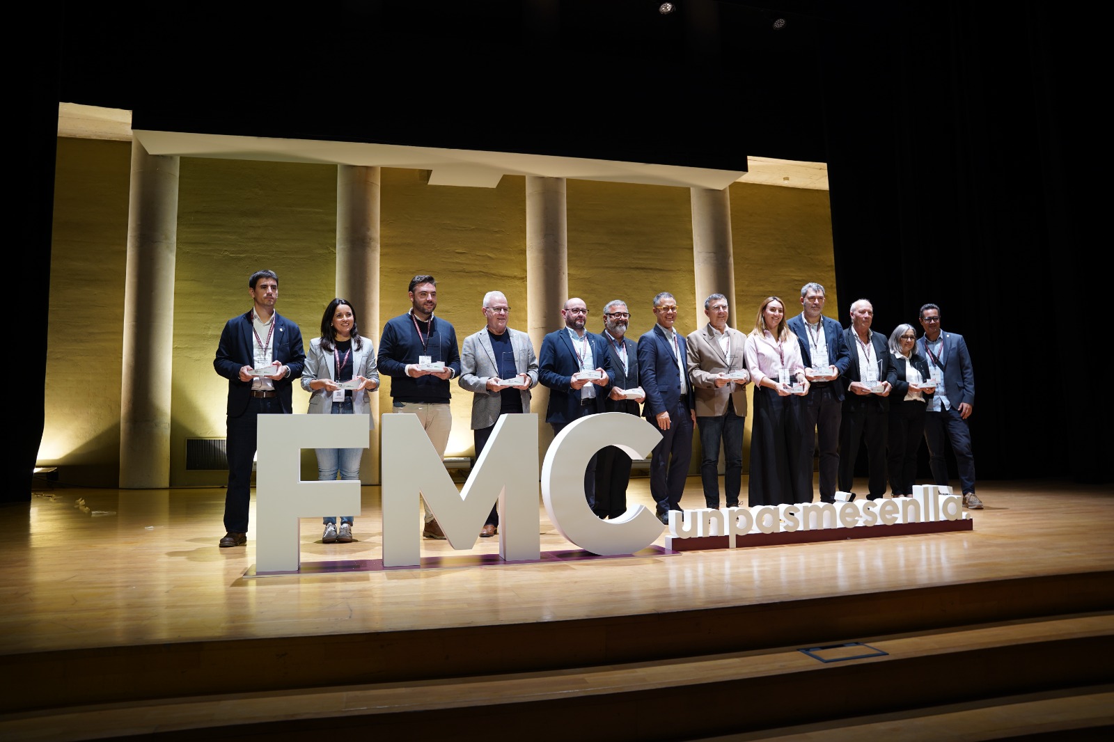 Lliurament del premi de la FMC al projecte Girl Zone de l'Ajuntament de Pineda de Mar