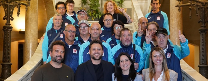 Delegació de la Fundació Marpi durant la recepció a l'Ajuntament de Tarragona