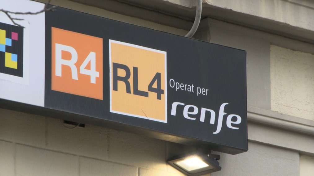Tren de Rodalies de Renfe a la línia R4